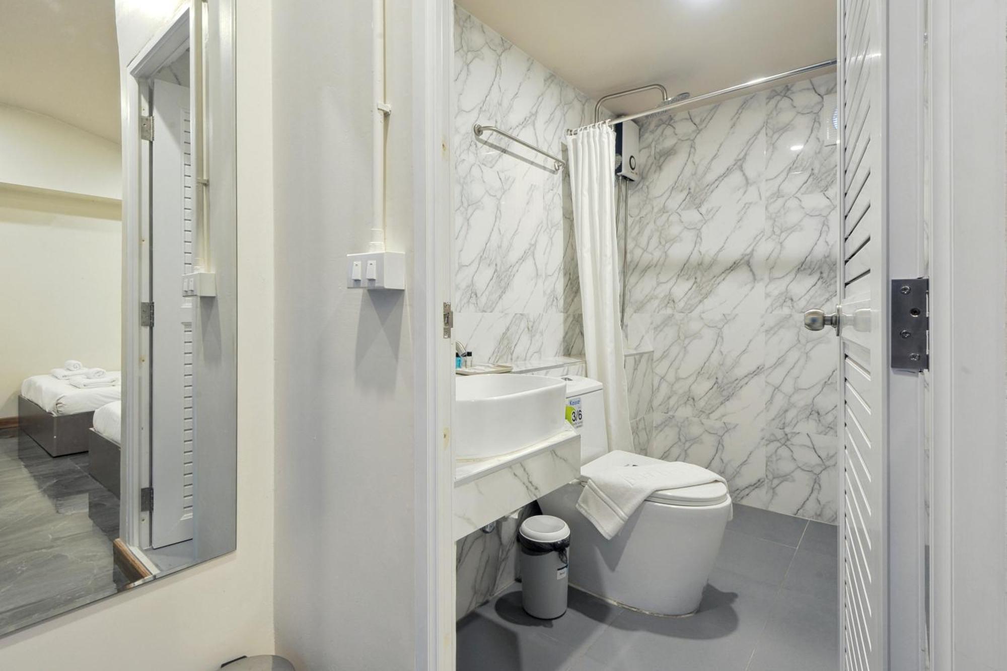 Ployburi Boutique Hotel تشانتابوري المظهر الخارجي الصورة