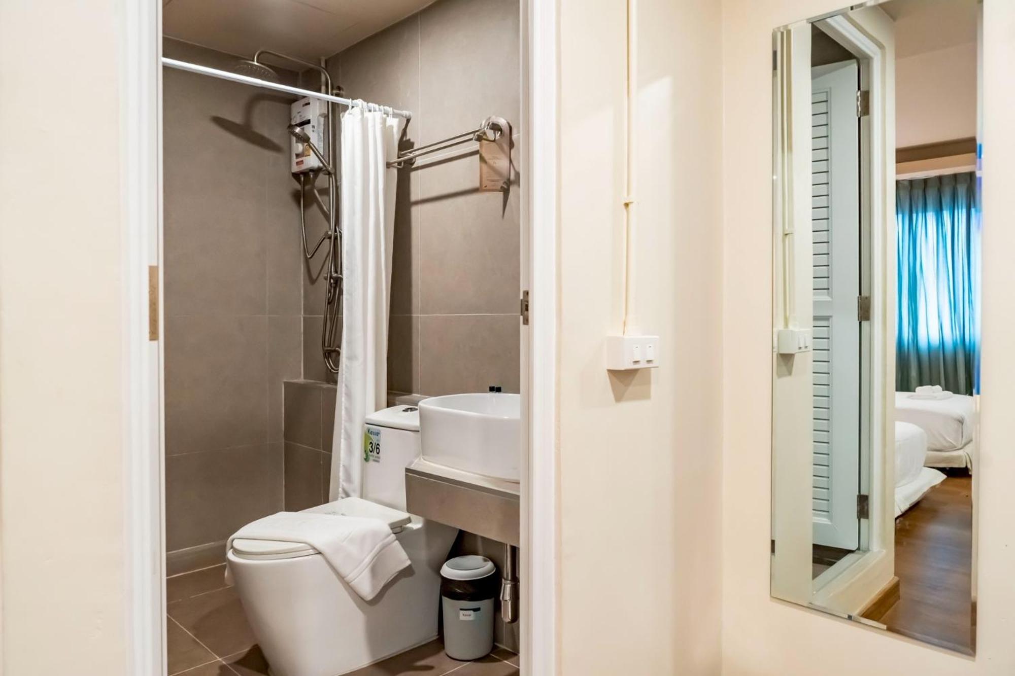 Ployburi Boutique Hotel تشانتابوري المظهر الخارجي الصورة